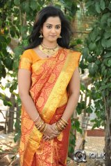 Nanditha at Krishnamma Kalipindi Iddarini Movie Opening